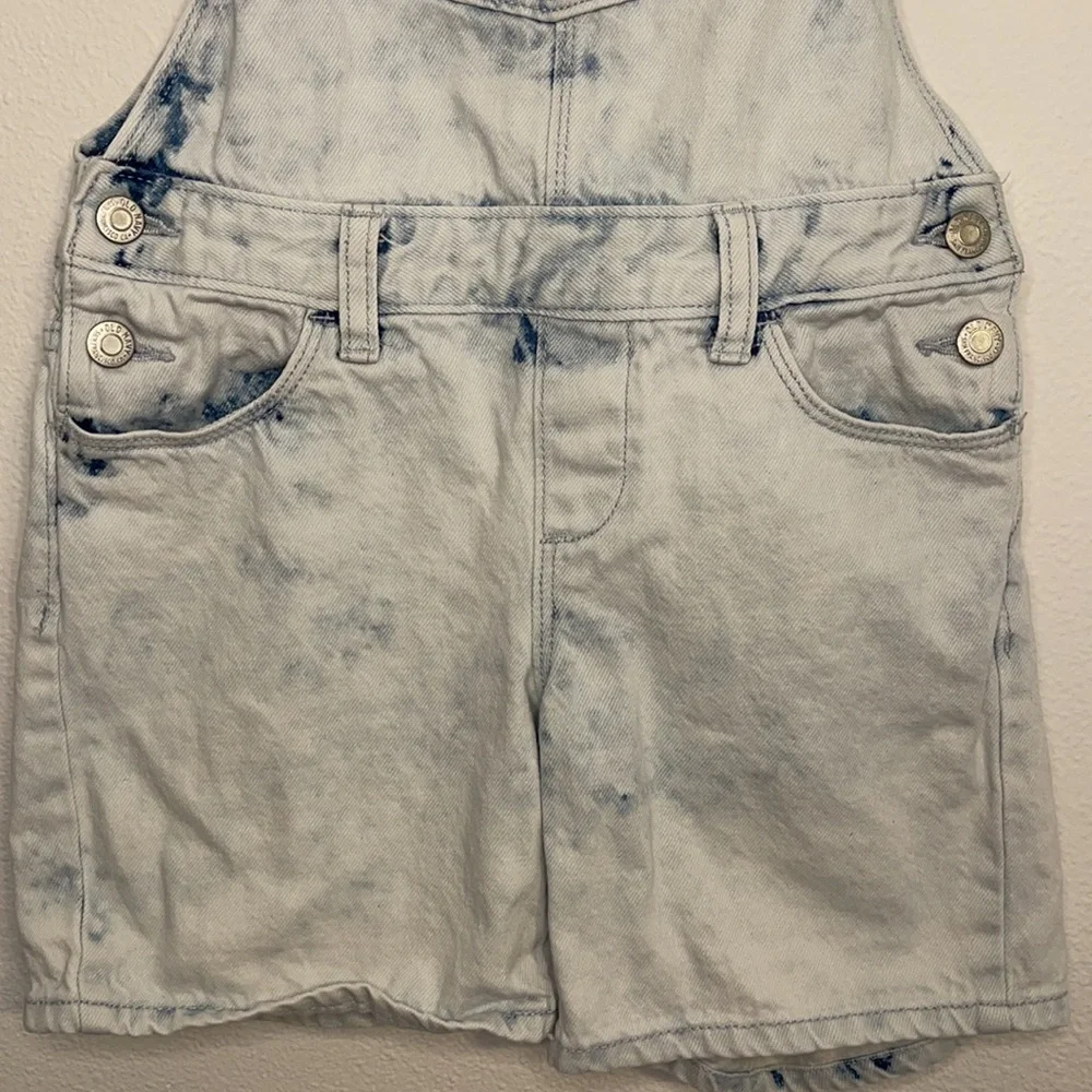 Old Navy acid  wash overall shorts L